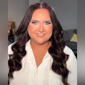 Bellami Silk Seam 240g 22 inch dark brown hair extensions